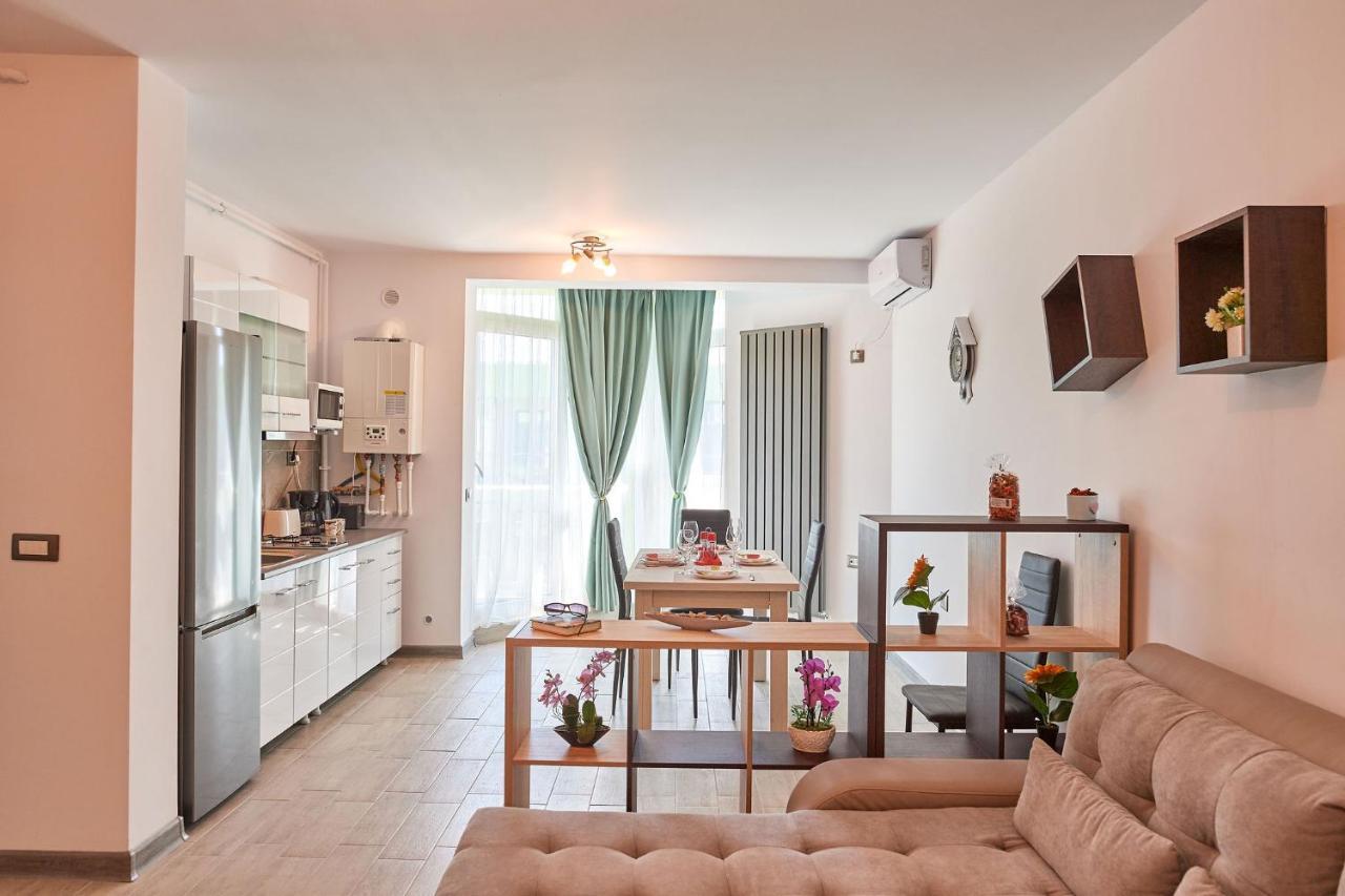 Rubic Apartment Spa N Pool Beach Resort Нэводари Экстерьер фото